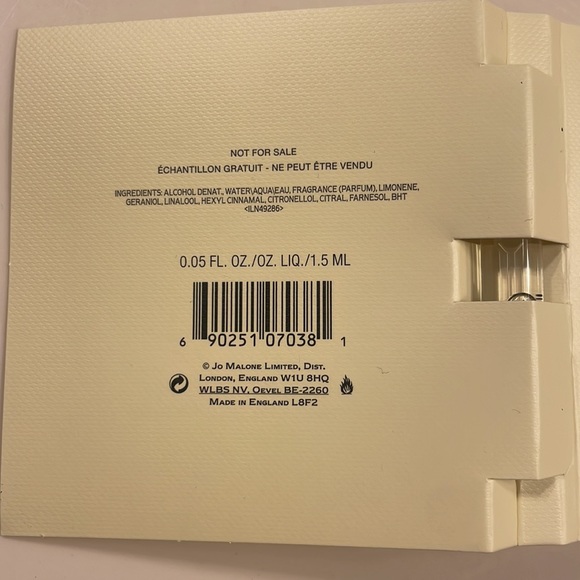 Jo Malone London English Pear & Freesia Cologne Travel Spray 1.5ml - Picture 4 of 4